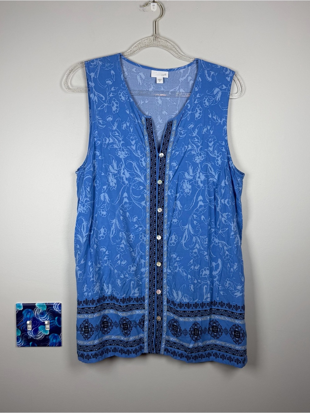 J Jill Women’s Blue Lightweight Floral Button Front Sleeveless Blouse Tank XL